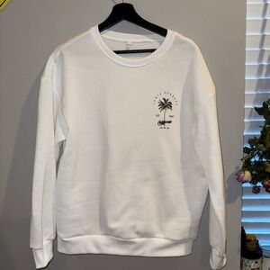 California Santa Barbara White Sweater Size Large